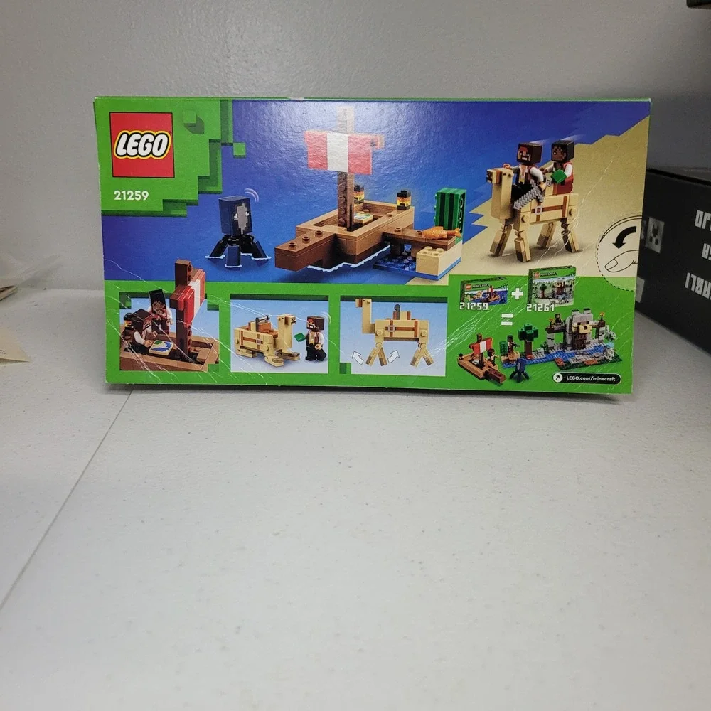 LEGO Minecraft The Pirate Ship Voyage 21259 Empty Box Only